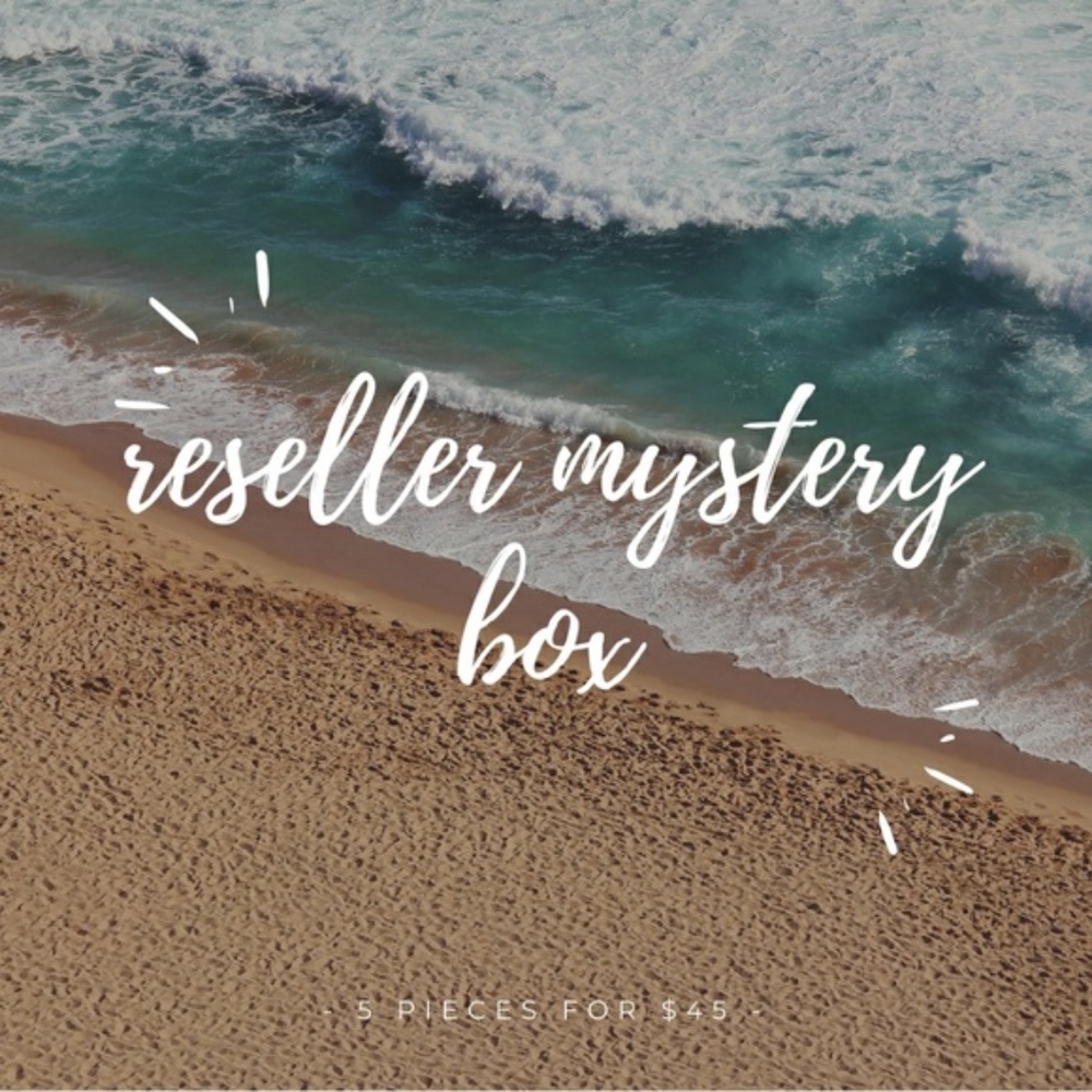 ❤️📦 Reseller Mystery Box! 📦❤️